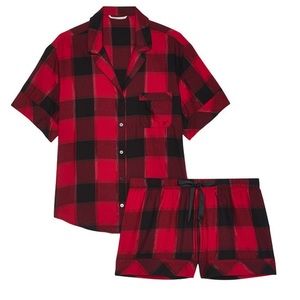 NWT Victoria’s Secret Flannel Short Pajama Set